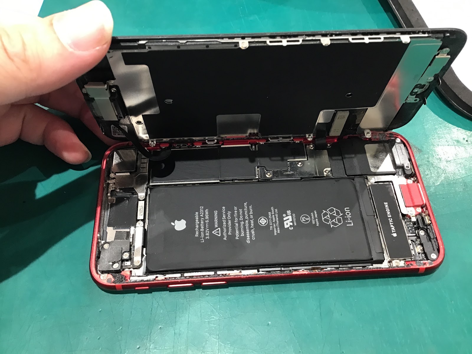 iPhoneSE第2世代のバッテリー交換を承りました！【スマホ修理工房丸井錦糸町店】